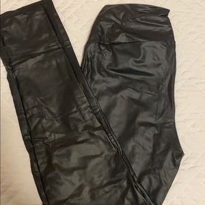 Faux leather leggings